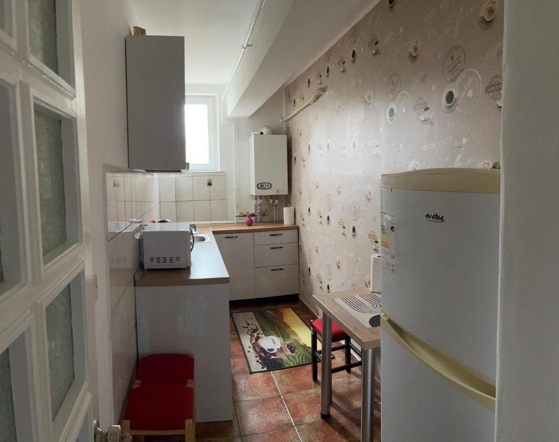 Linna Apartament Galati  Exterior photo